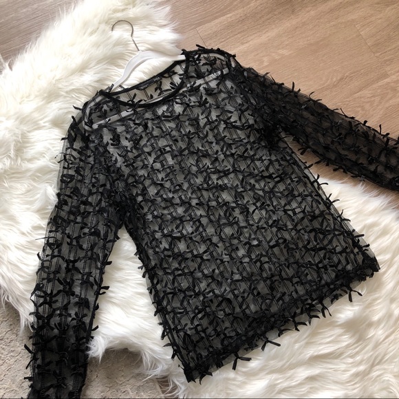 Zara Tops - Zara mini bow tie detailed top (M) NWOT